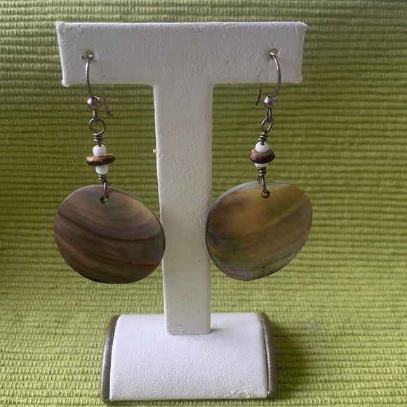 Jewelry - Shell  earrings